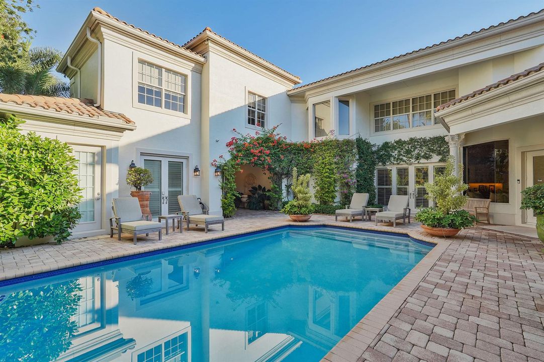 09-2508 Mizner Lake Court-9