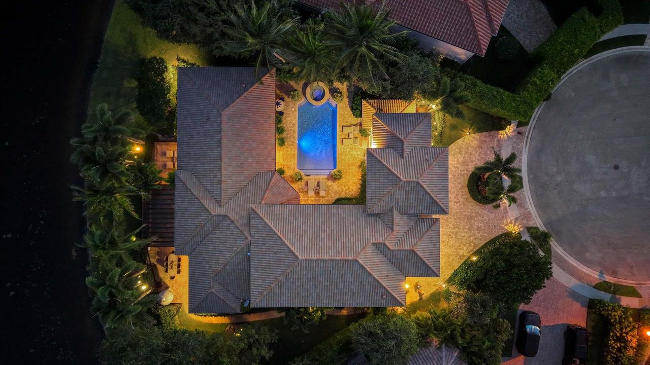 030-2508 Mizner Lake Court-30
