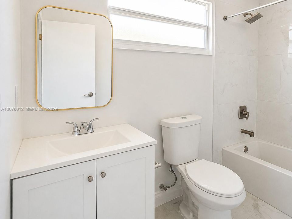 For Sale: $2,200,000 (3 beds, 2 baths, 3440 Square Feet)