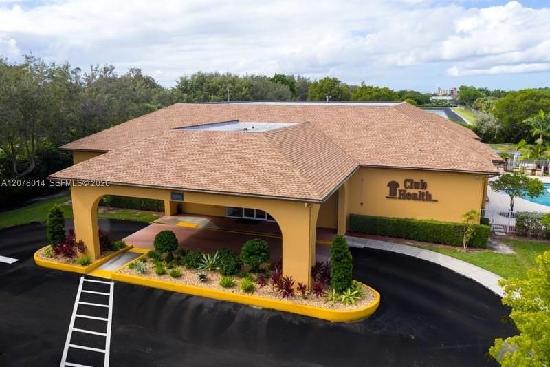 En Venta: $187,000 (2 camas, 2 baños, 1137 Pies cuadrados)