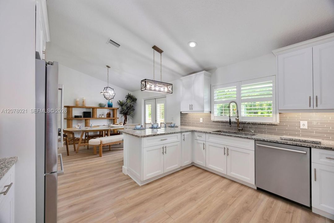 For Rent: $5,500 (4 beds, 2 baths, 2340 Square Feet)