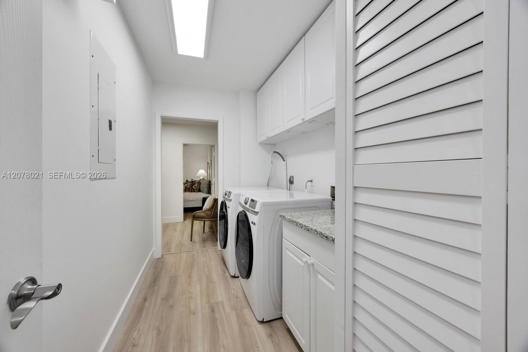 For Rent: $5,500 (4 beds, 2 baths, 2340 Square Feet)