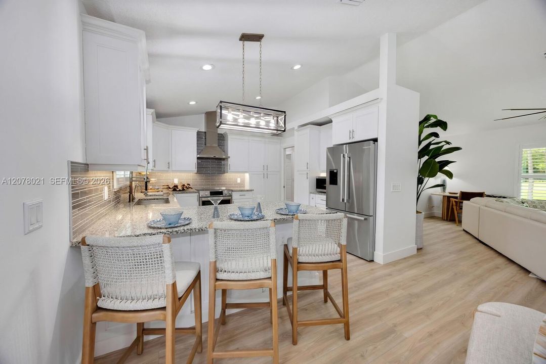 For Rent: $5,500 (4 beds, 2 baths, 2340 Square Feet)