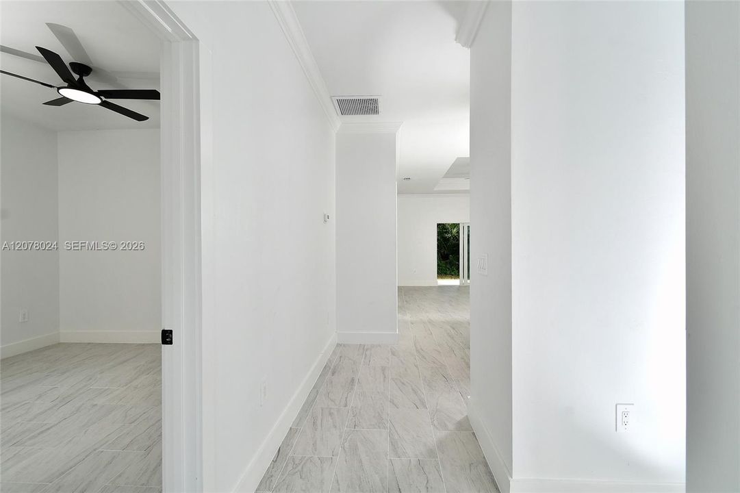 En Venta: $319,900 (3 camas, 2 baños, 0 Pies cuadrados)