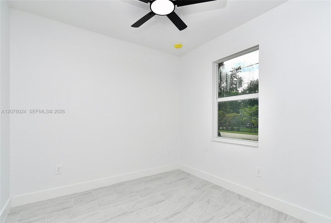 En Venta: $319,900 (3 camas, 2 baños, 0 Pies cuadrados)
