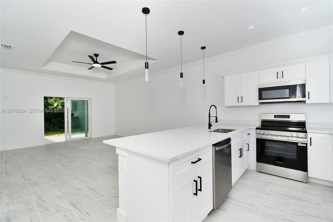En Venta: $319,900 (3 camas, 2 baños, 0 Pies cuadrados)