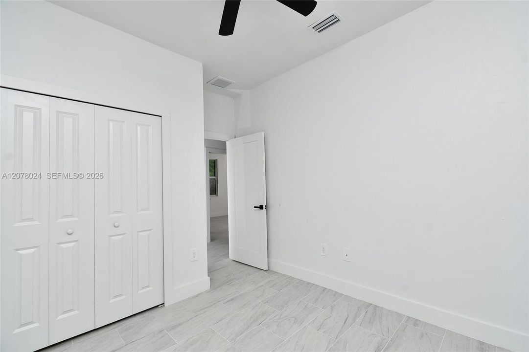 En Venta: $319,900 (3 camas, 2 baños, 0 Pies cuadrados)
