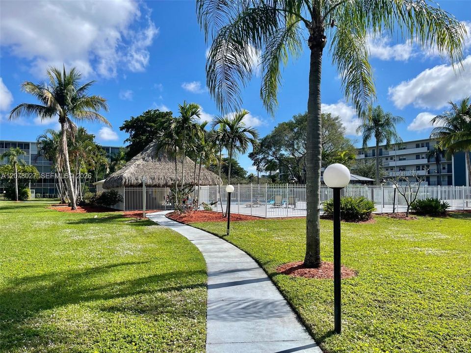 For Rent: $1,500 (1 beds, 1 baths, 775 Square Feet)