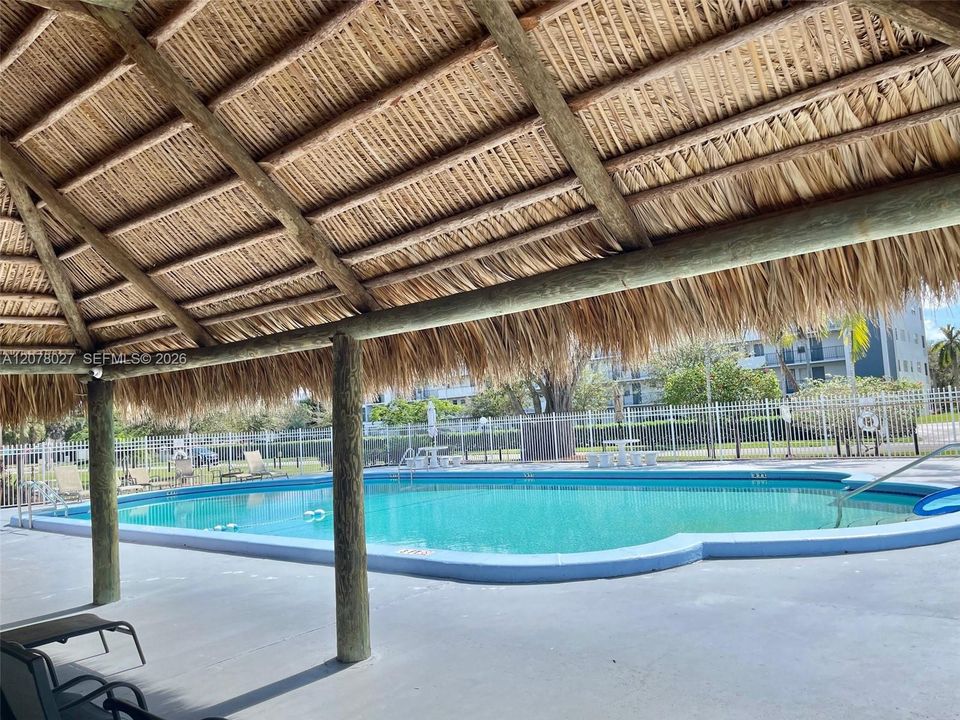 For Rent: $1,500 (1 beds, 1 baths, 775 Square Feet)