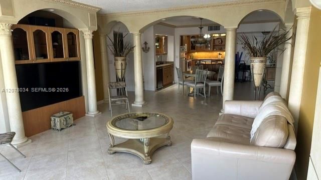 For Rent: $4,000 (2 beds, 2 baths, 1459 Square Feet)