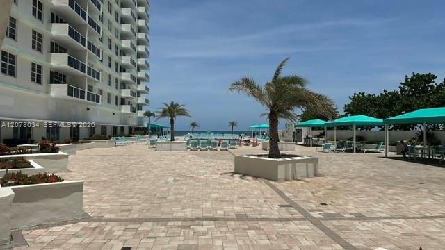 For Rent: $4,000 (2 beds, 2 baths, 1459 Square Feet)