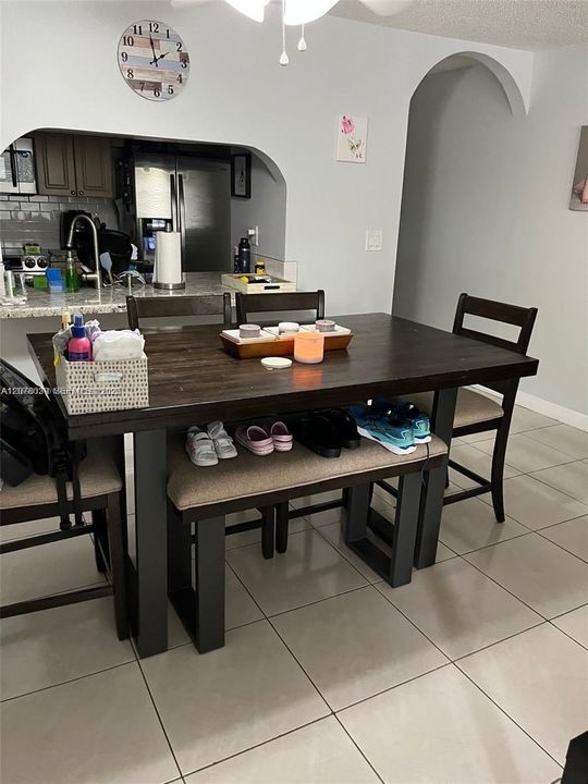 En Renta: $2,450 (2 camas, 2 baños, 1014 Pies cuadrados)