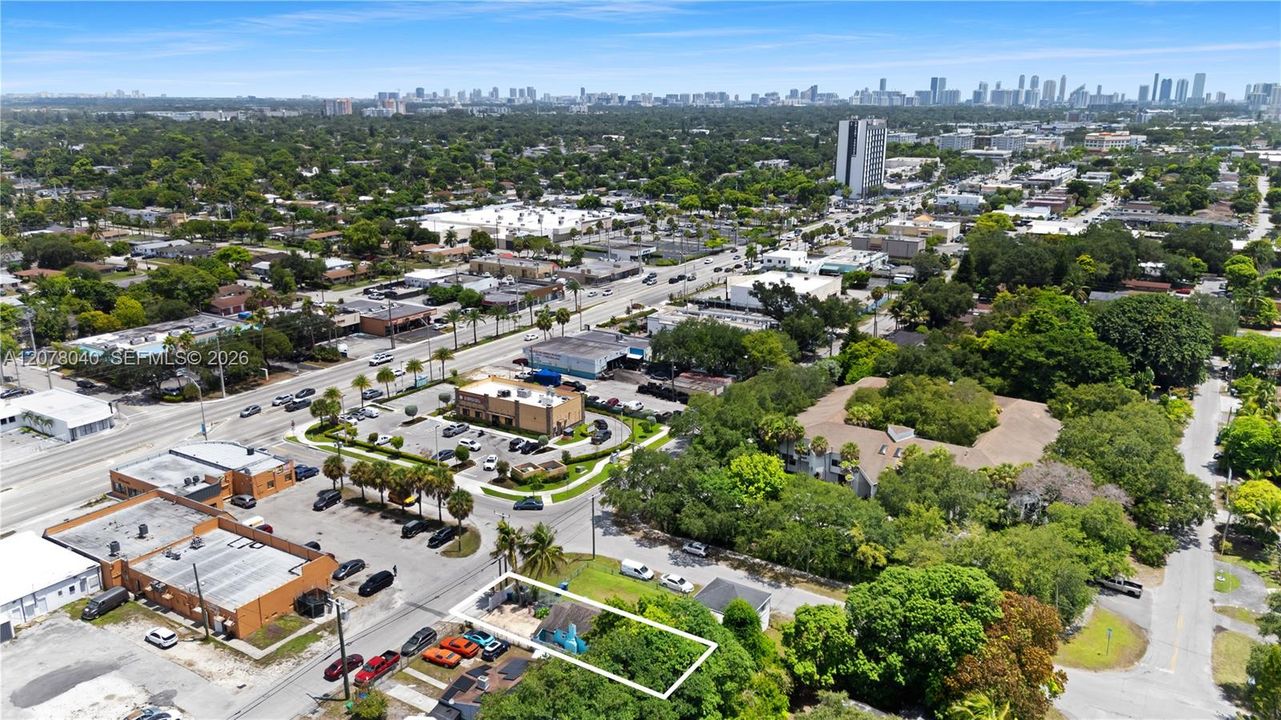 En Venta: $400,000 (2 camas, 1 baños, 833 Pies cuadrados)