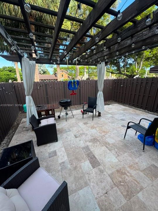 For Sale: $455,000 (3 beds, 2 baths, 1705 Square Feet)