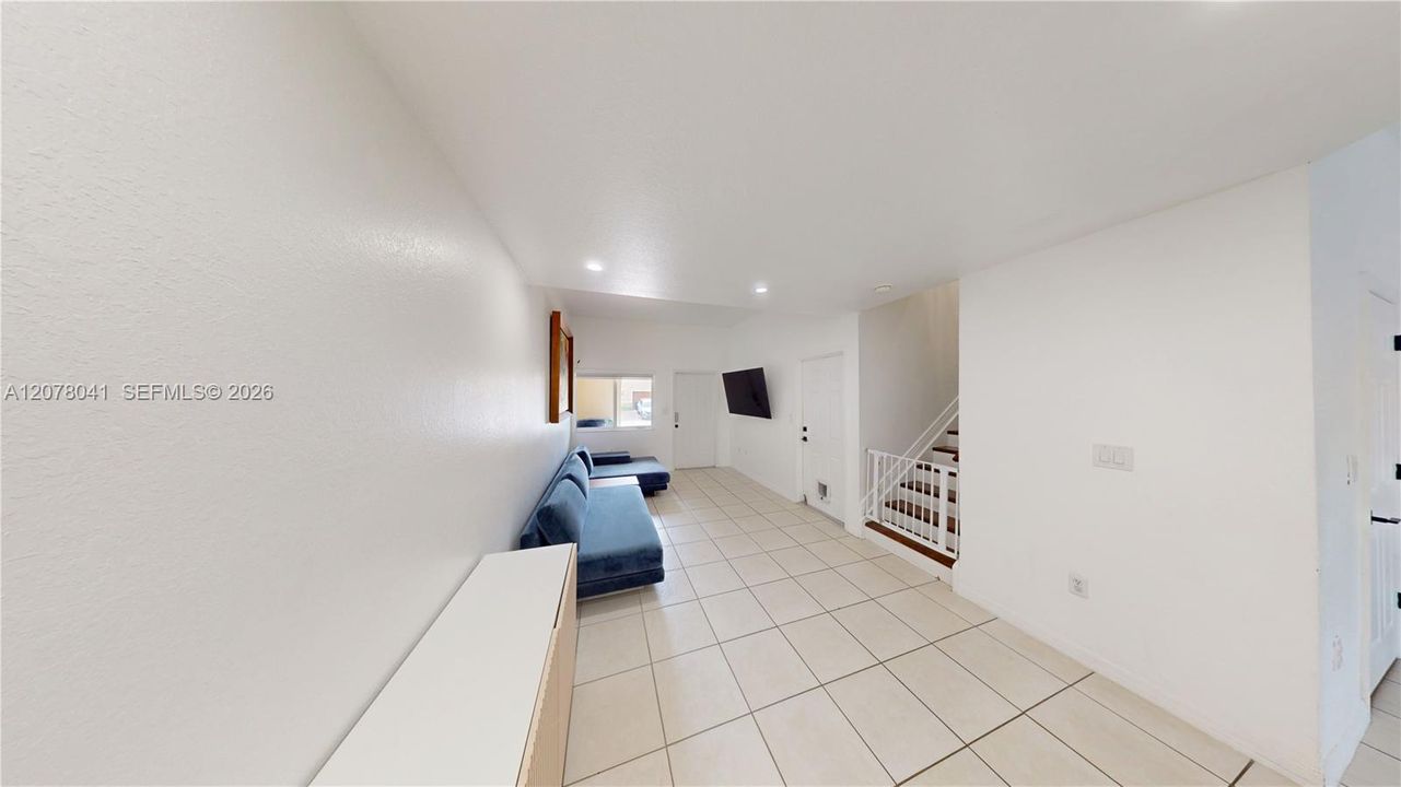 For Sale: $455,000 (3 beds, 2 baths, 1705 Square Feet)