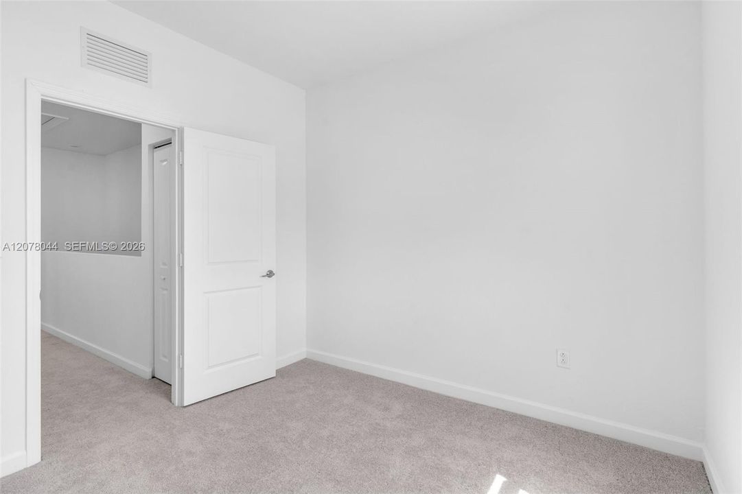 В аренду: $2,500 (3 спален, 2 ванн, 0 Квадратных фут)