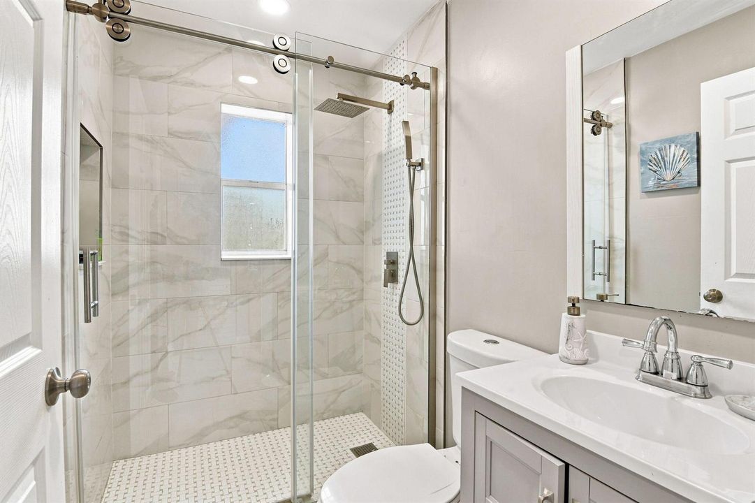 17-web-or-mls-1217-w-32nd-st-31-jpg