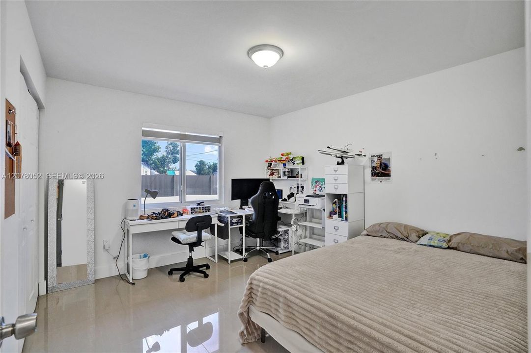 2nd Bedroom
