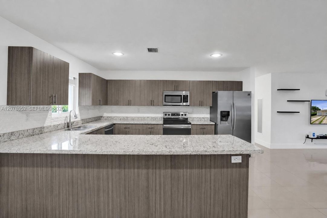 For Sale: $630,000 (3 beds, 2 baths, 1480 Square Feet)