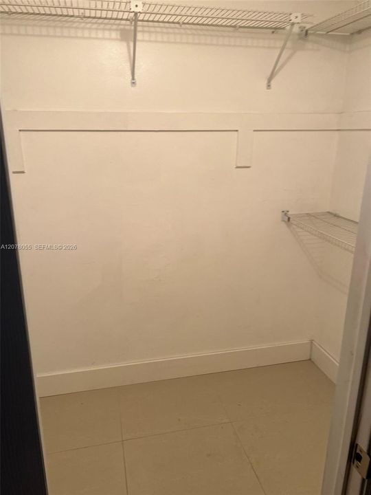 2nd Bedroom Closet