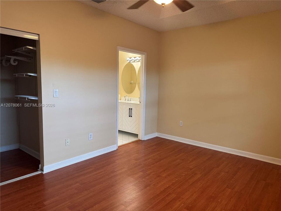 For Rent: $3,150 (3 beds, 2 baths, 1234 Square Feet)