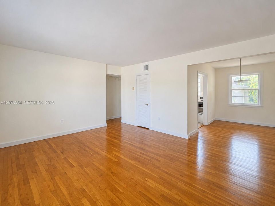 Bright and Open Social Spaces