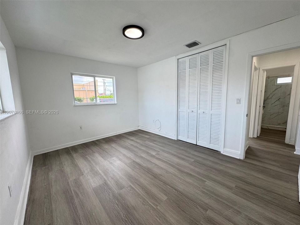 En Renta: $2,600 (2 camas, 1 baños, 1020 Pies cuadrados)