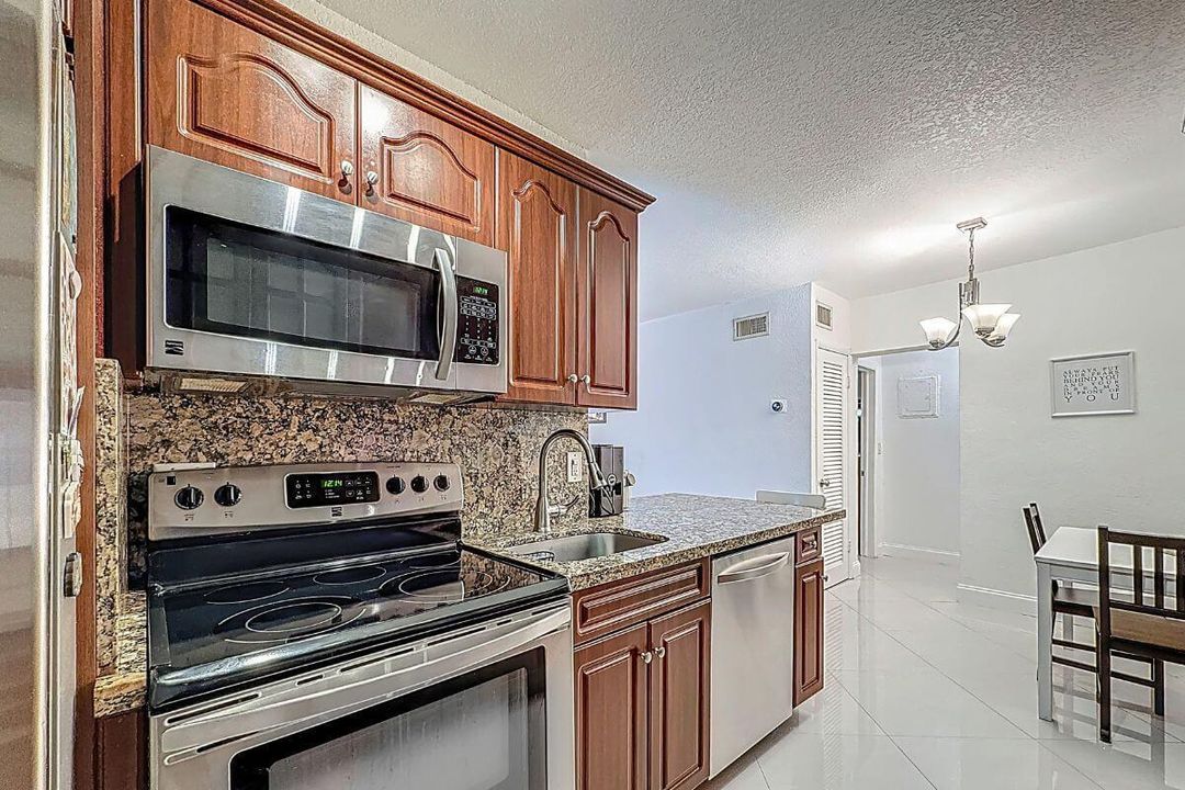 G-2600 S Ocean Dr APT S102, Hollywood, F