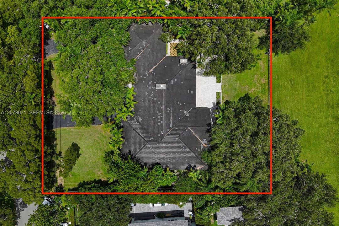 For Rent: $23,500 (5 beds, 5 baths, 4336 Square Feet)