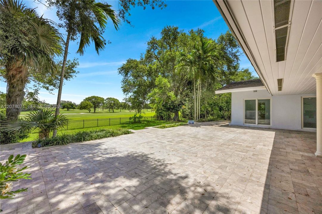 For Rent: $23,500 (5 beds, 5 baths, 4336 Square Feet)