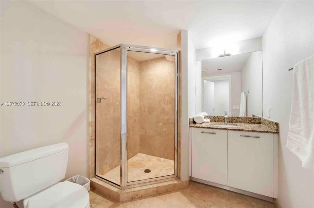 For Rent: $4,200 (2 beds, 2 baths, 1402 Square Feet)