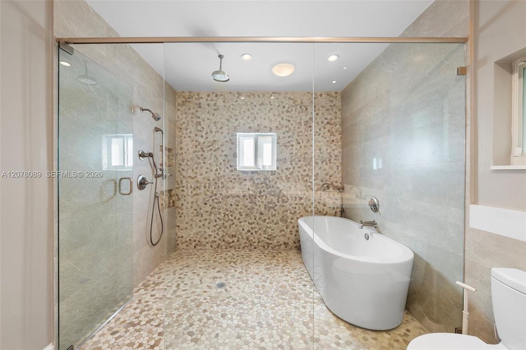 Large Shower with Deep Soaking Tub