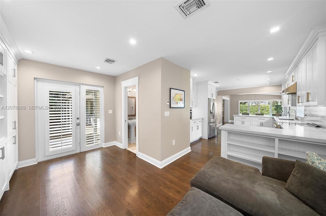 Family/Play Rm w/ French Doors to Back Deck