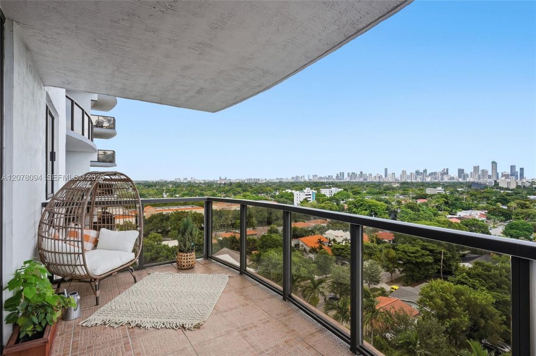 En Venta: $495,000 (2 camas, 2 baños, 1203 Pies cuadrados)