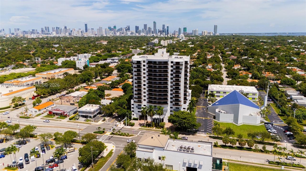 En Venta: $495,000 (2 camas, 2 baños, 1203 Pies cuadrados)