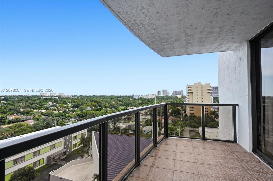 En Venta: $495,000 (2 camas, 2 baños, 1203 Pies cuadrados)