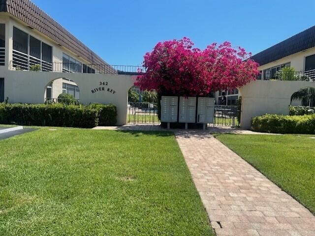 River Key Entrance