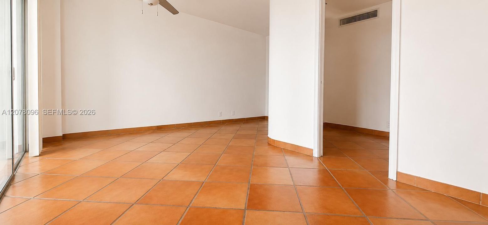 For Rent: $2,100 (1 beds, 1 baths, 500 Square Feet)