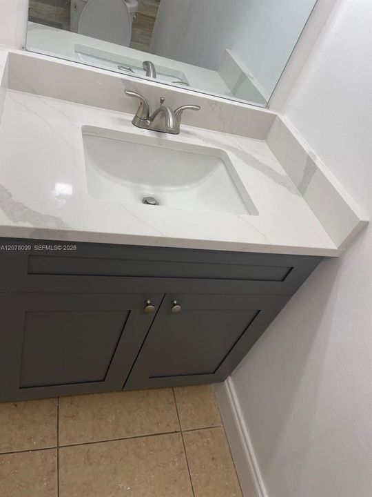 For Rent: $2,700 (2 beds, 2 baths, 1224 Square Feet)