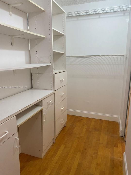 For Rent: $2,700 (2 beds, 2 baths, 1224 Square Feet)