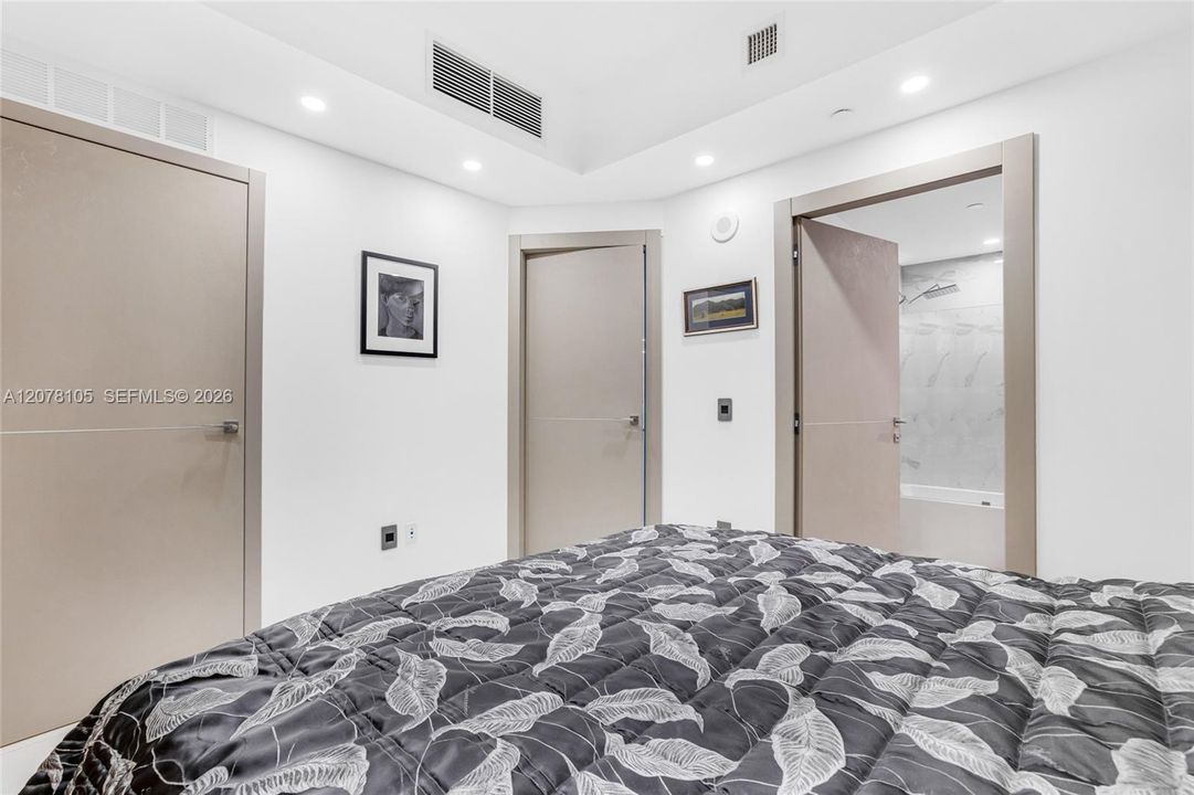 For Rent: $7,500 (2 beds, 3 baths, 1498 Square Feet)