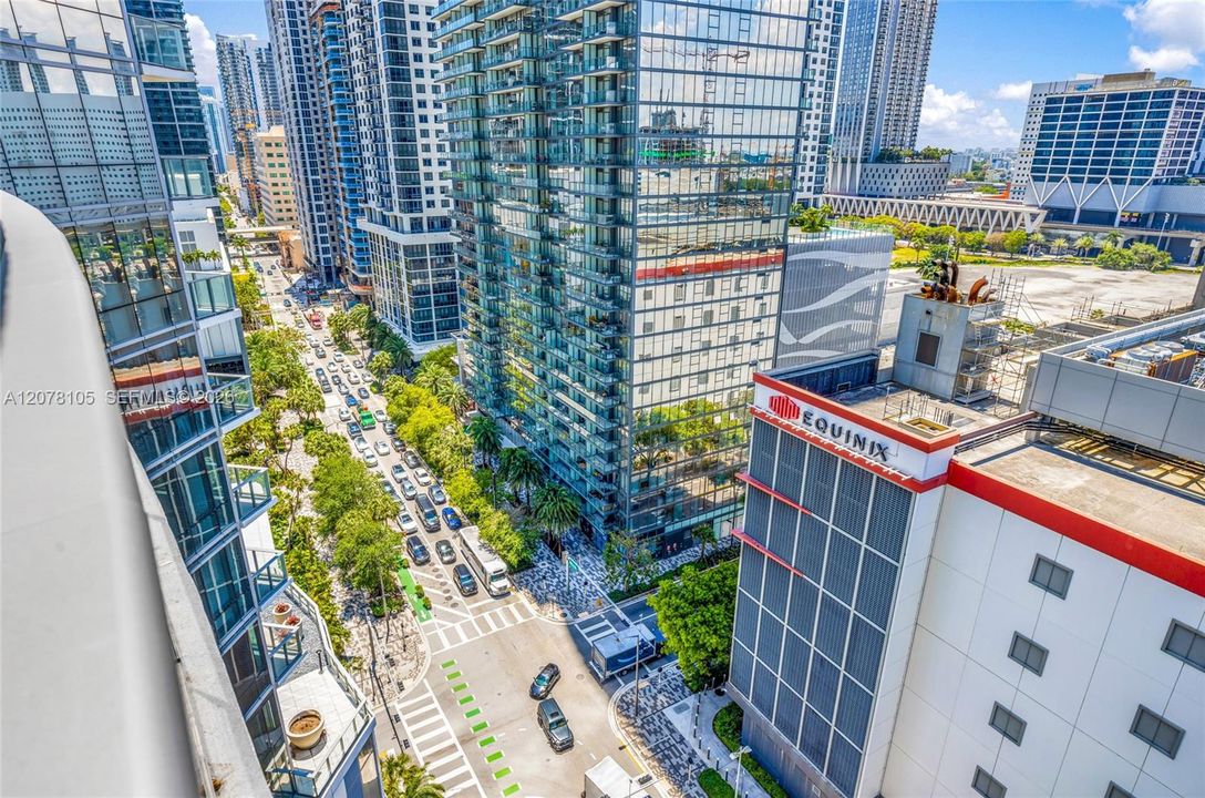 For Rent: $7,500 (2 beds, 3 baths, 1498 Square Feet)