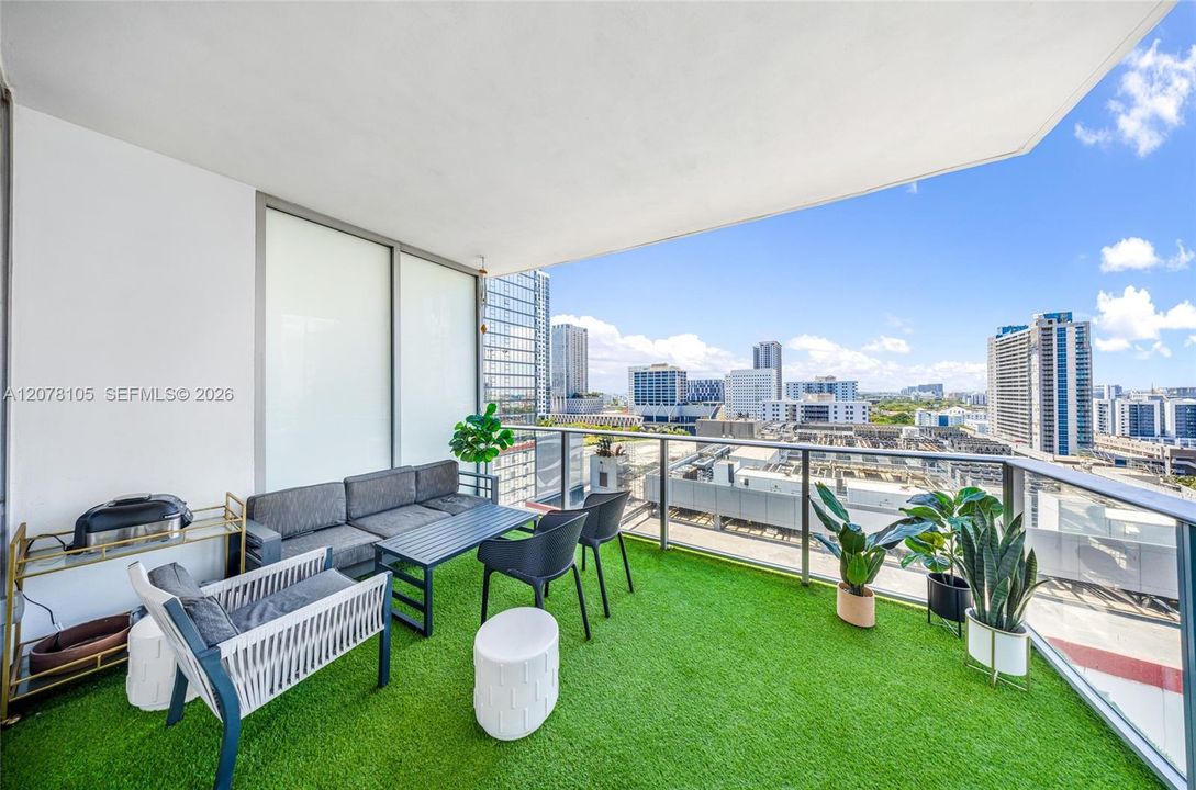 For Rent: $7,500 (2 beds, 3 baths, 1498 Square Feet)