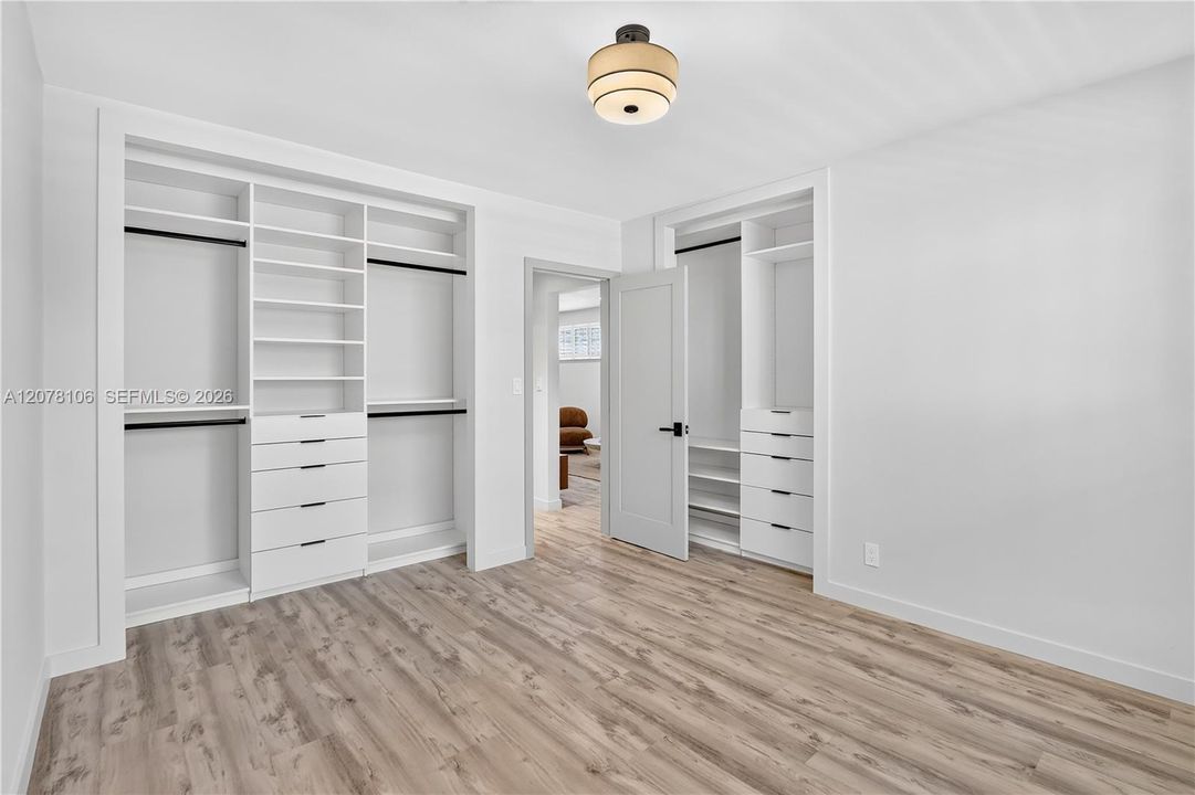 На продажу: $435,000 (2 спален, 2 ванн, 0 Квадратных фут)