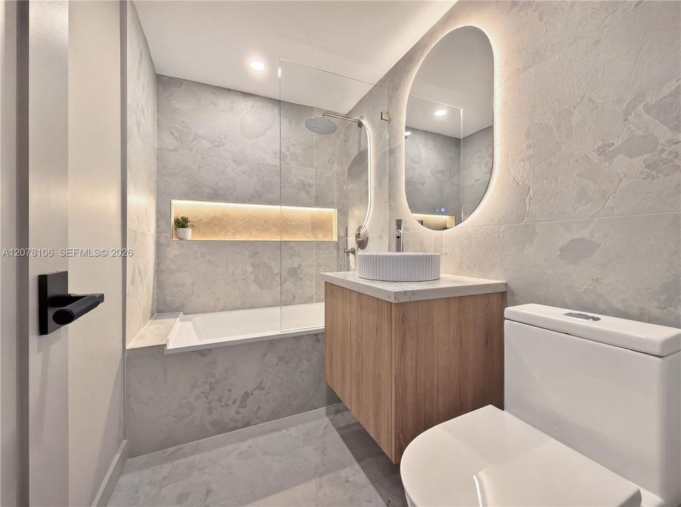 На продажу: $435,000 (2 спален, 2 ванн, 0 Квадратных фут)