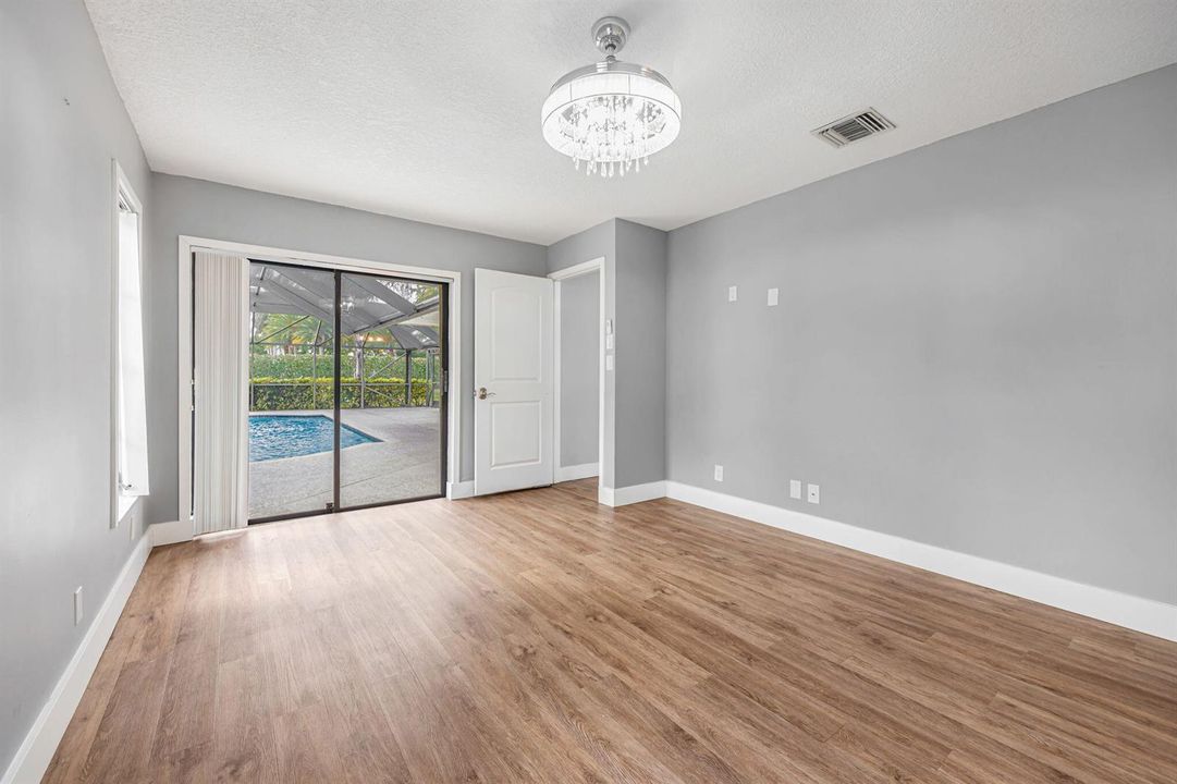 15-web-or-mls-21356-summertrace-cir