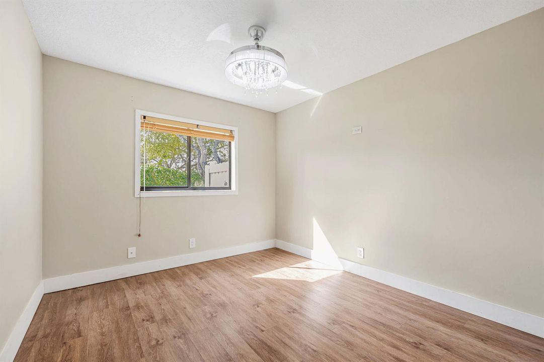 20-web-or-mls-21356-summertrace-cir