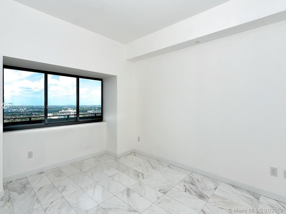 For Rent: $15,000 (3 beds, 3 baths, 3294 Square Feet)