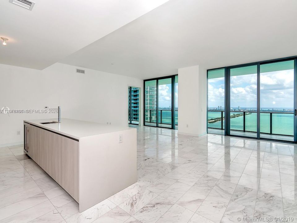 For Rent: $15,000 (3 beds, 3 baths, 3294 Square Feet)
