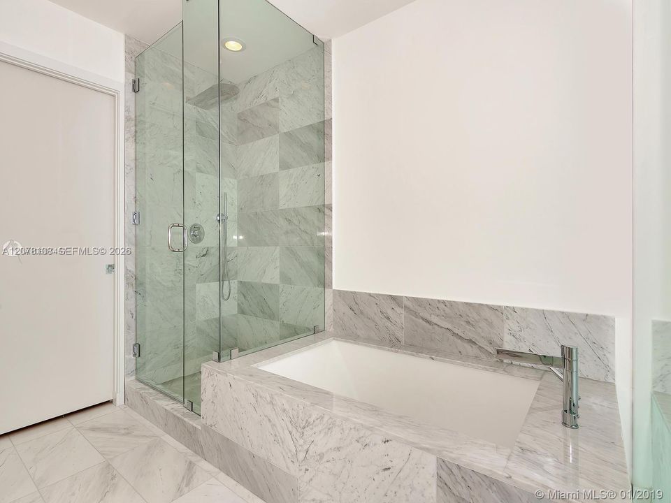 For Rent: $15,000 (3 beds, 3 baths, 3294 Square Feet)